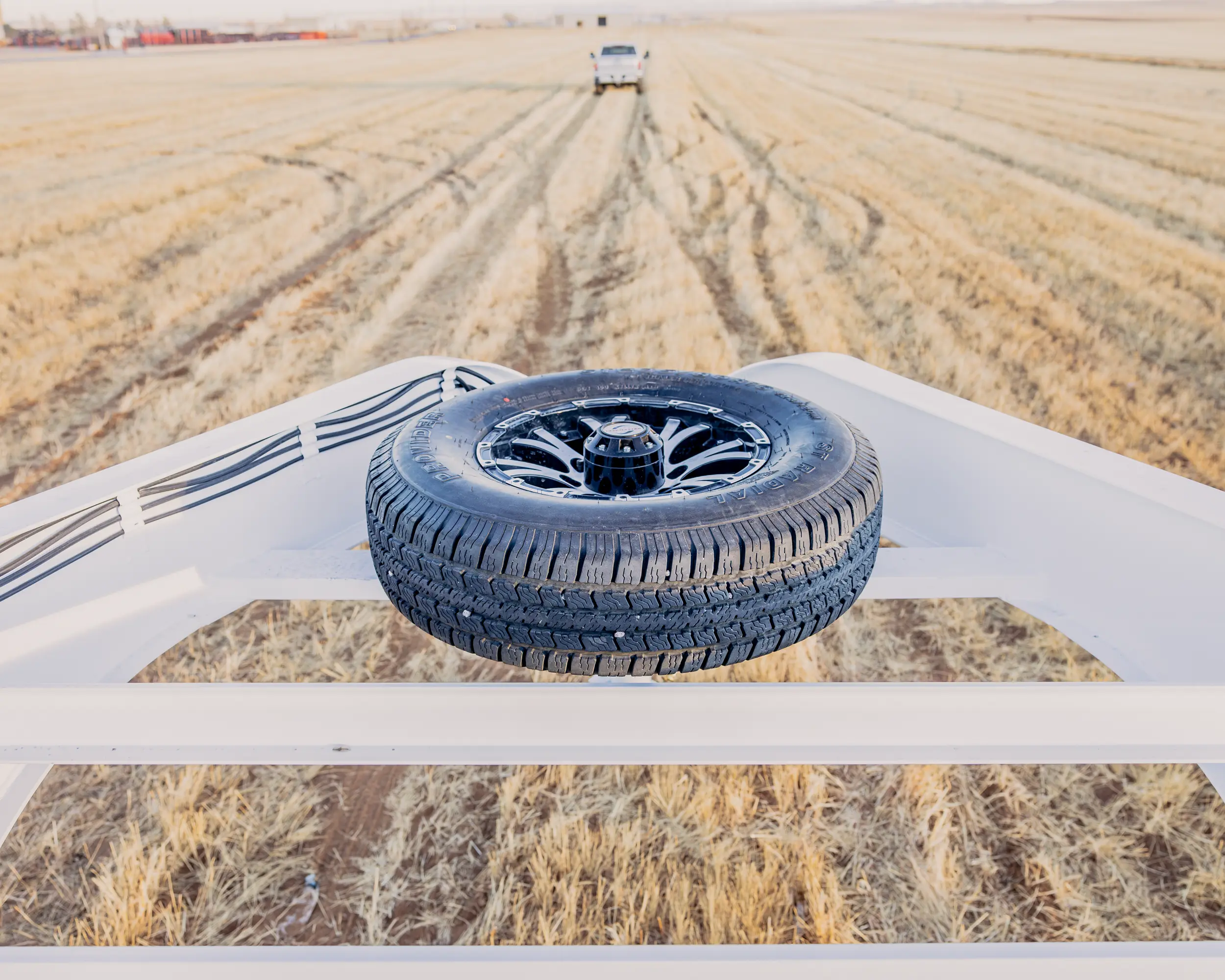 horizon trailers img